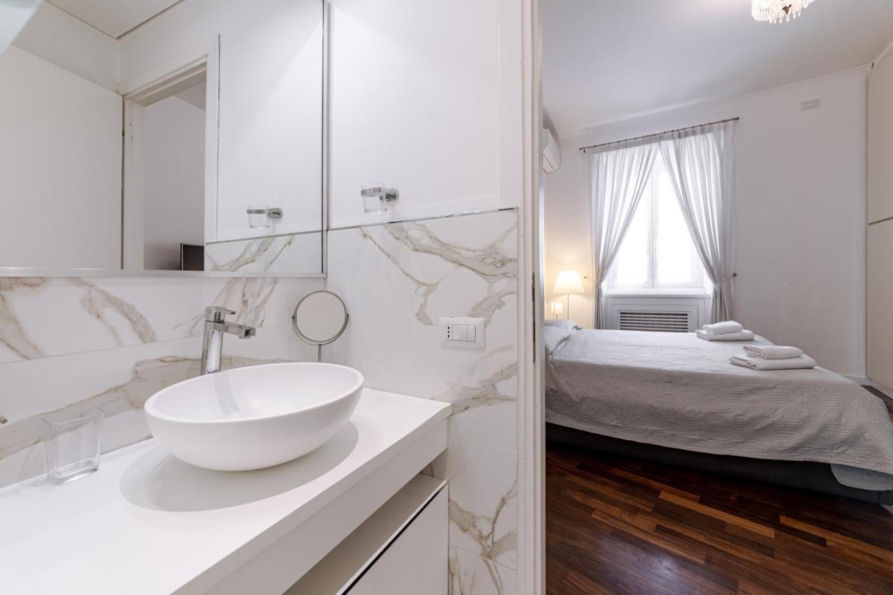 Saint Peter House Station Apartment Rom